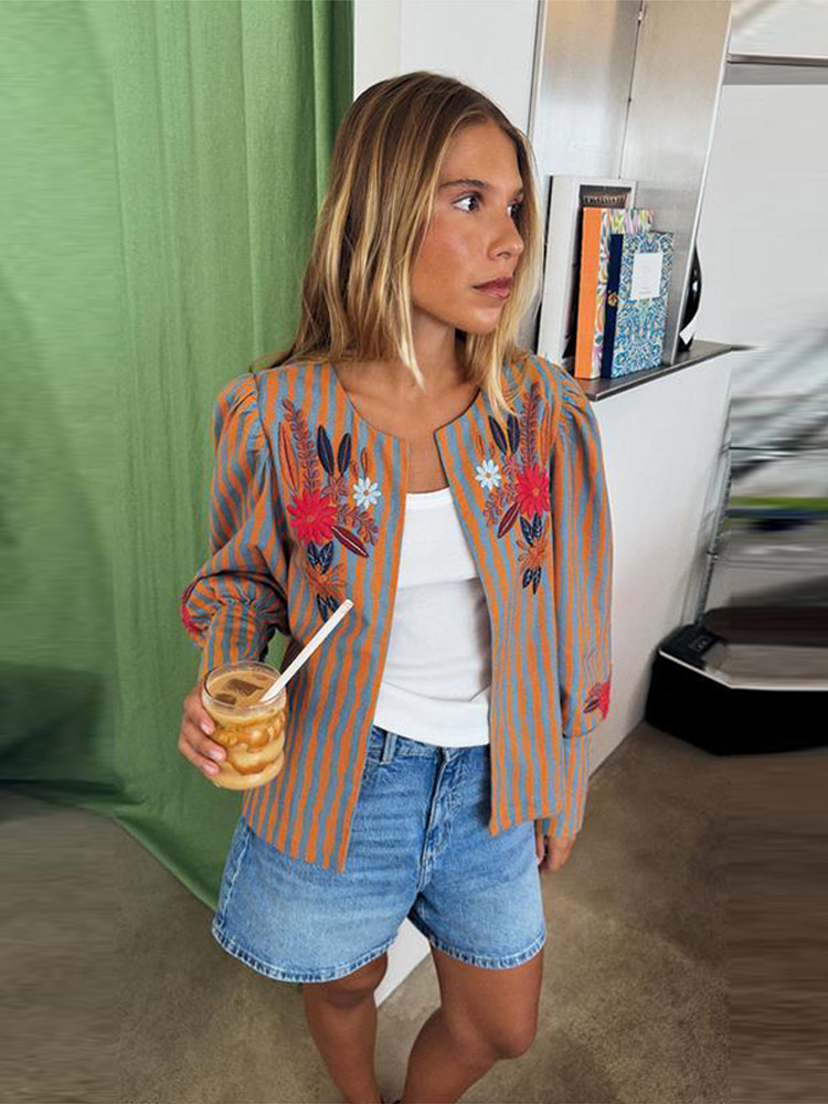 2026 Early Autumn Striped Flow - Winter Clothing Women'S review and price